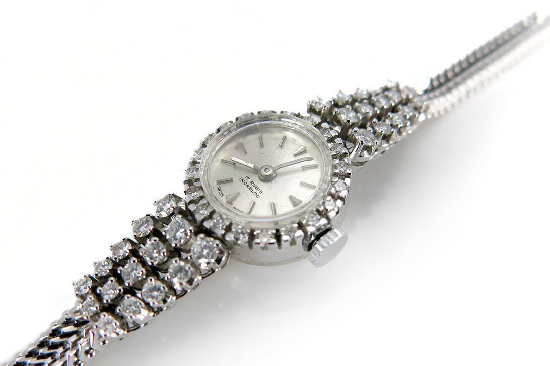 Damen Armbanduhr Incabloc mit 50 Brillanten H/vs 750 /- Weißgold [BRORS 10932] Foto 02